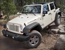 2012 Jeep Wrangler Unlimited Rubicon Rock Climbing