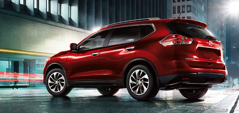 2016-nissan-rogue-side-view-cayenne-red-large.jpg