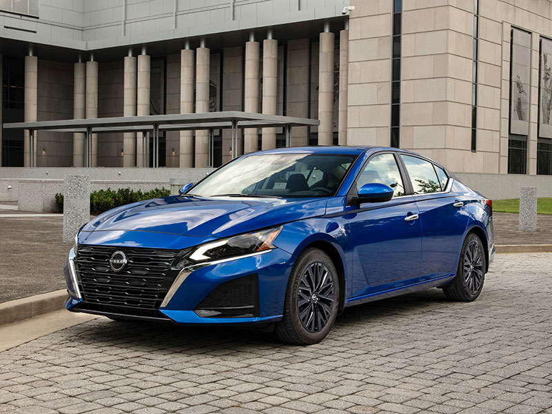 2025-Nissan-Altima.jpg