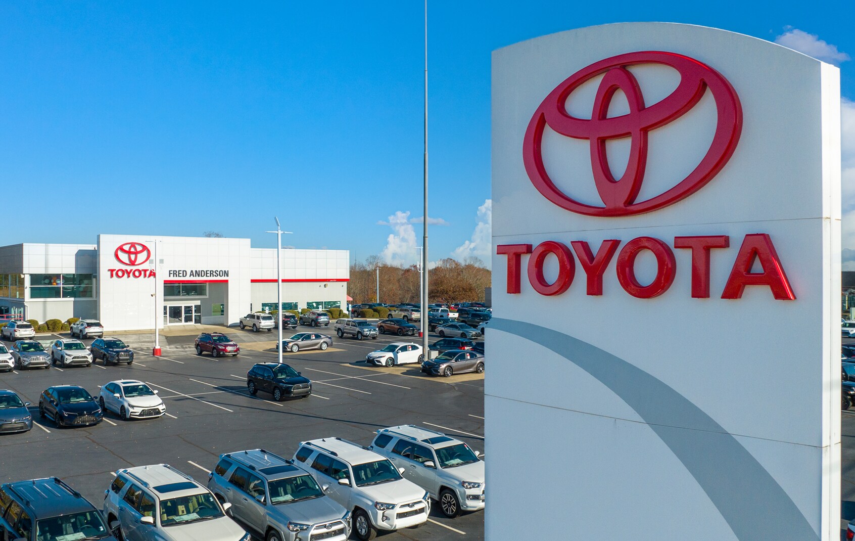 Fred Anderson Toyota of Greer