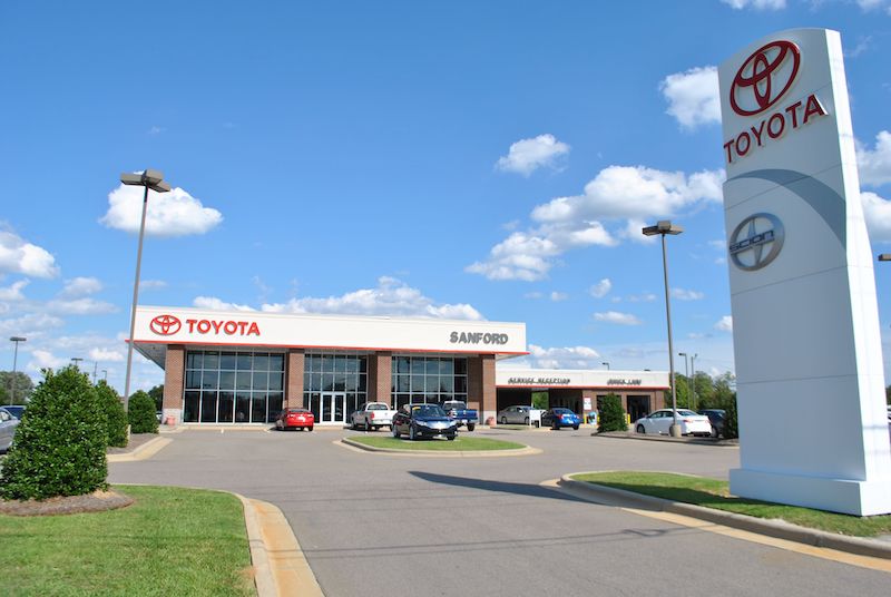 Fred Anderson Toyota of Sanford.jpg
