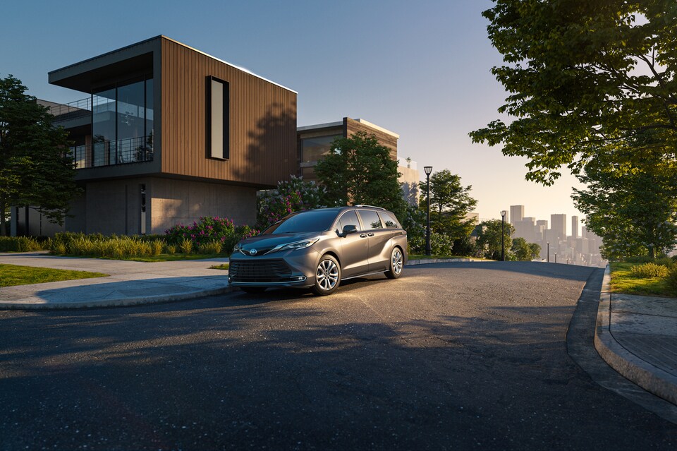 2022 Toyota Sienna Platinum Van