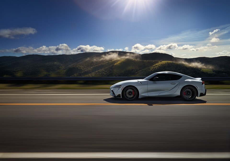 2022-Toyota-GRSupra-3.0Premium-Coupe-L11.jpeg