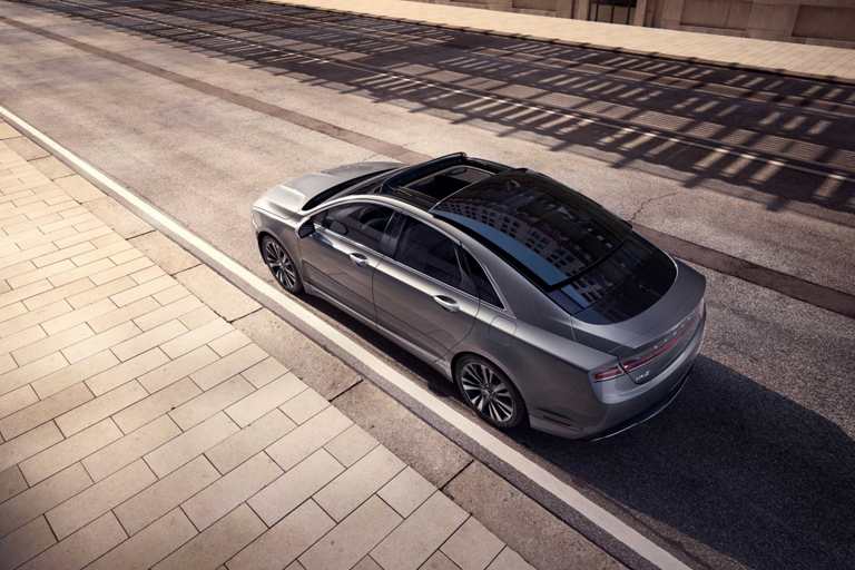 Retractable roof.jpeg Test drive the new 2017 Lincoln MKZ at Antelope Valley Lincoln and enjoy the panoramic sunroof