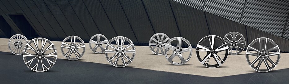 https://pictures.dealer.com/a/aoa/1790/6bb812c3a3b85fb9fc2f5b05aa41b667x.jpg