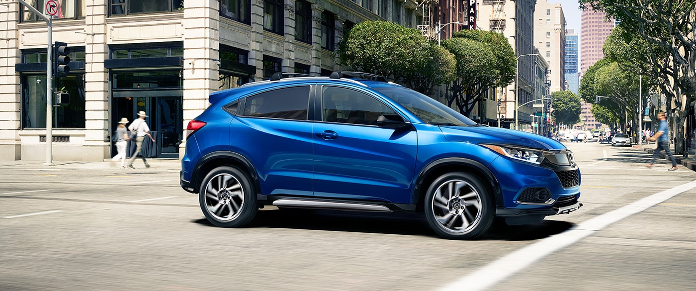 2019 Honda HR-V vs 2019 Toyota C-HR near New Castle, PA