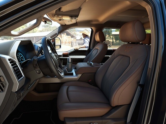 1335972_SD_King_Ranch_Interior.jpg