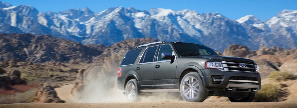 2017-Ford-Expedition-Platinum-Crossover-L01.jpg