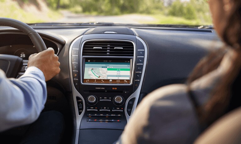 2020 Lincoln Nautilus navigation system feature