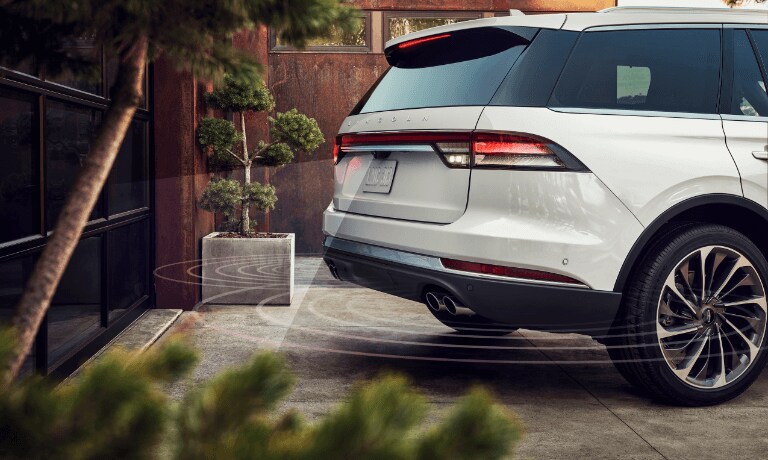 2020 Lincoln Aviator parking sensor