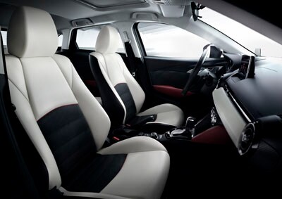 2018-mazda-3-sedan-interior-side-white.jpg