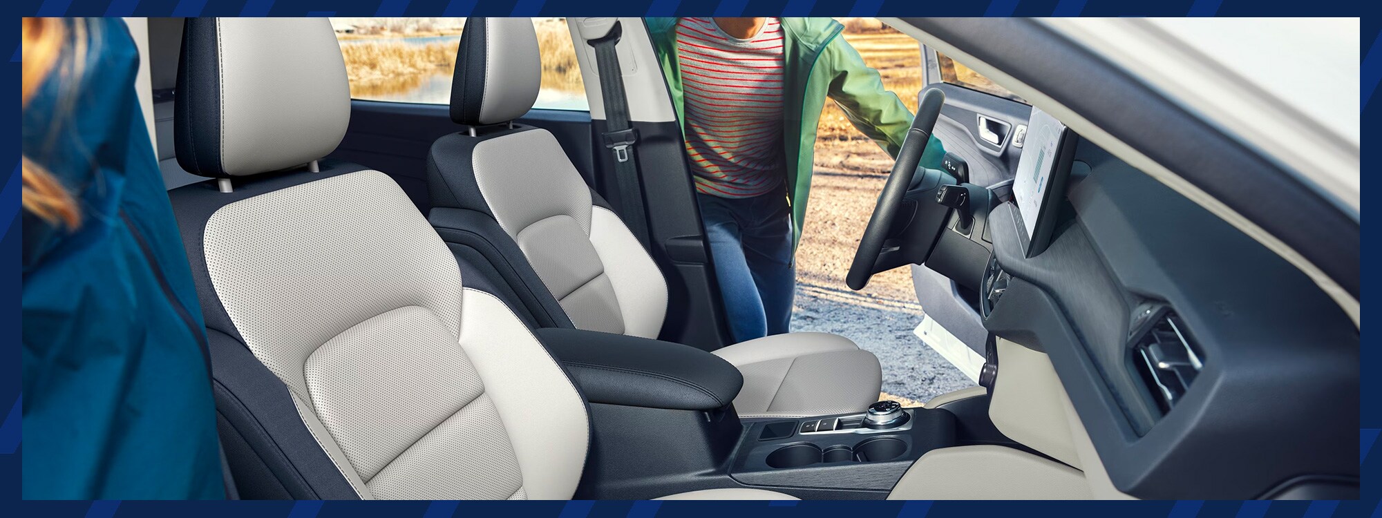 ASHENBACHFORD-LPI-2023FordEscape-SB2.jpg