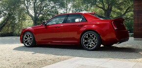 exterior-2016-chrysler 300.jpg 2016 Chrysler 300 Exterior