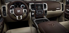 2016-ram-1500-interior.jpg