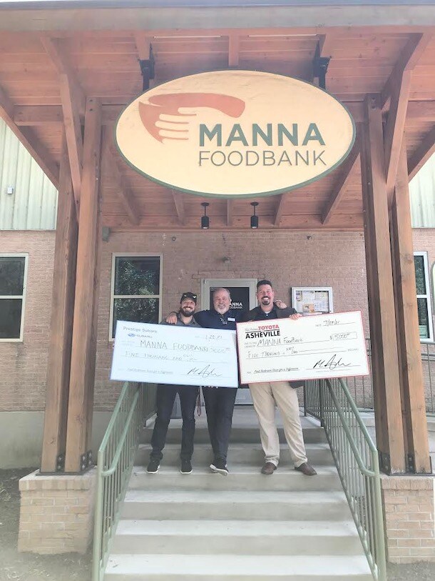 SAS TAS - MANNA Food Bank 7.28.JPG