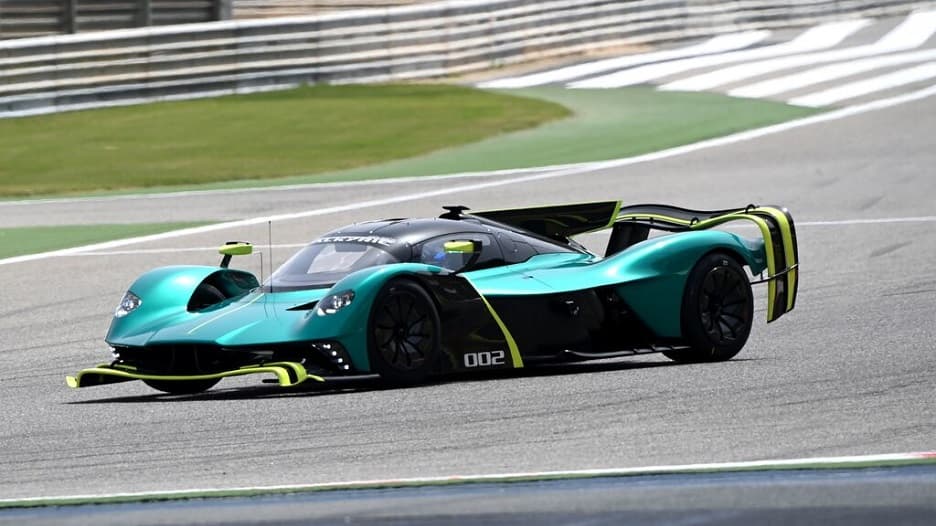 Aston Martin Valkyrie AMR Pro Aston Martin Valkyrie AMR Pro