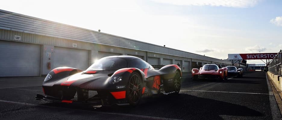 Aston Martin Supercars Aston Martin Supercars