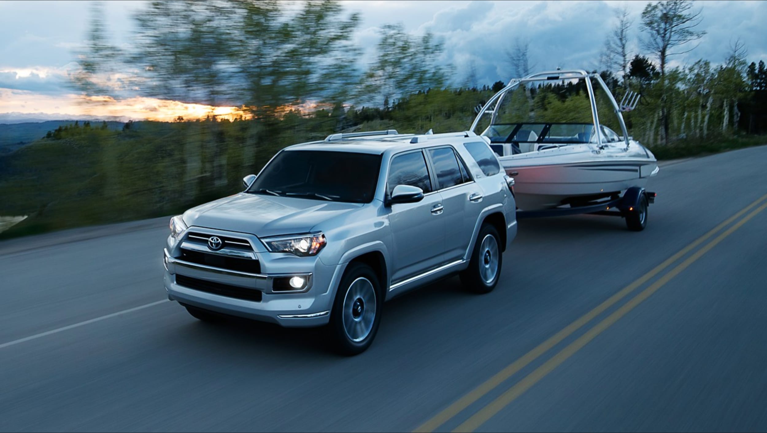 New 2024 Toyota 4Runner Limited shown in Classic Silver Metallic Near Brenham, TX.png