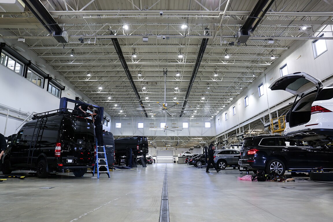 Service Bay.jpg