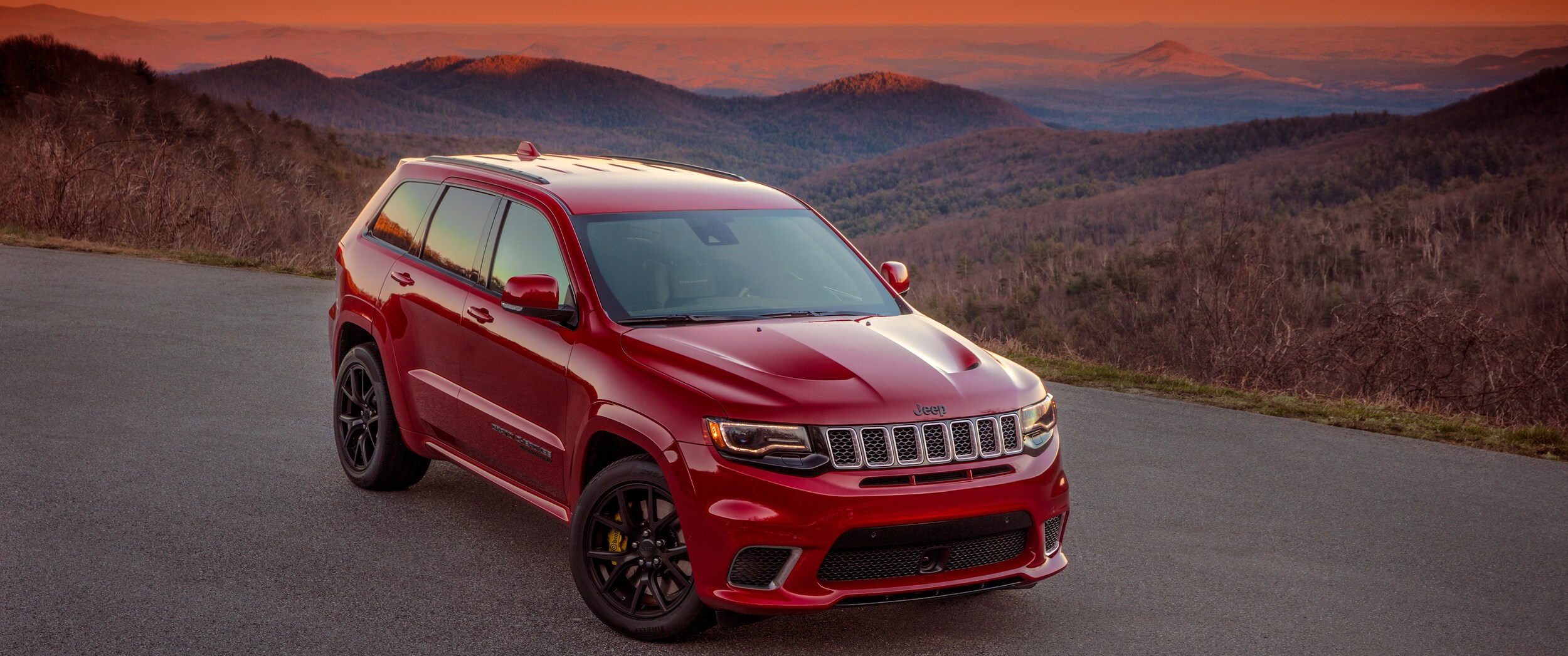 2018 Jeep Grand Cherokee - Exterior (3).jpeg