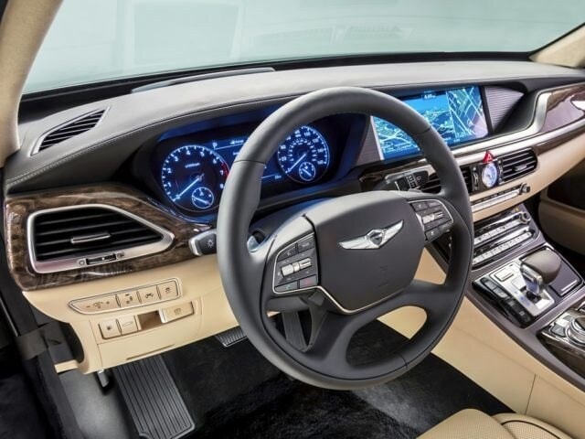 Genesis G90 interior.jpg