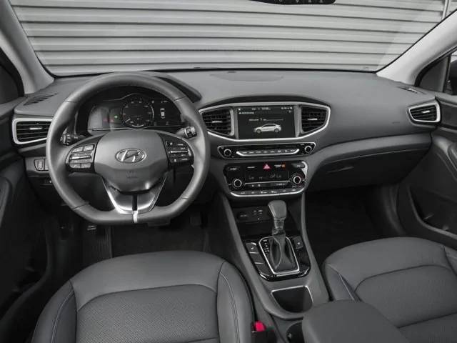 Hyundai Ioniq Interior Dashboard.jpg