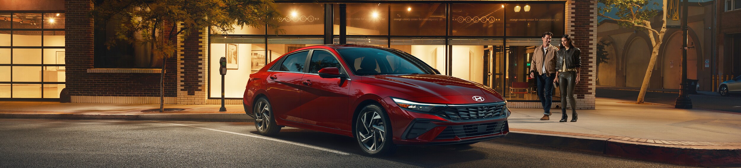 2024-Huyundai-Elantra-Limited-FWD-Sedan-L02.jpg