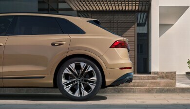 2025 Audi Q8