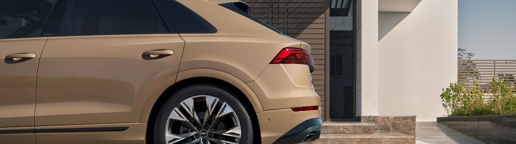 2025 Audi Q8