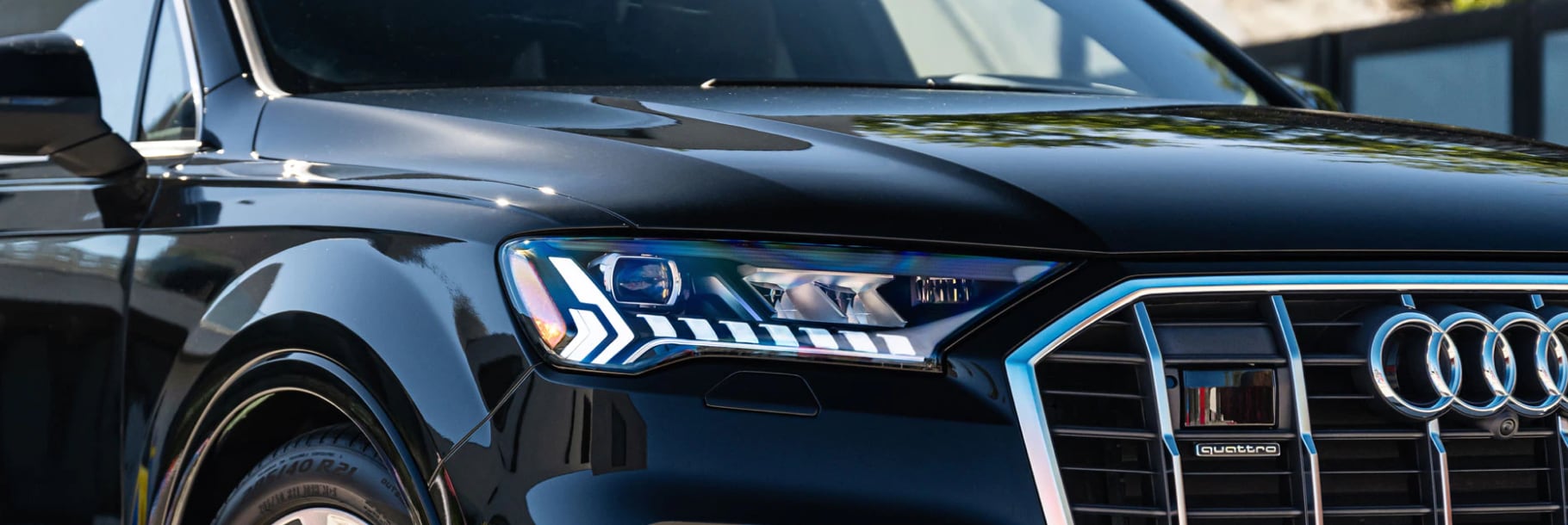 Audi-Q7-blue
