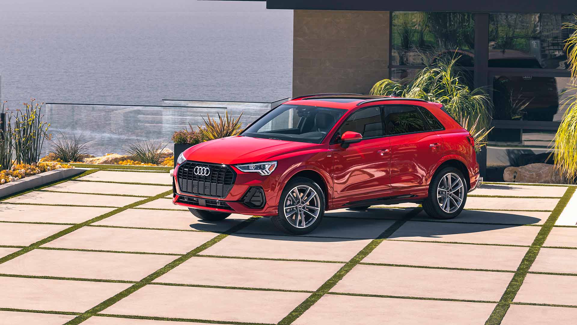2023 Audi Q3 black optic package