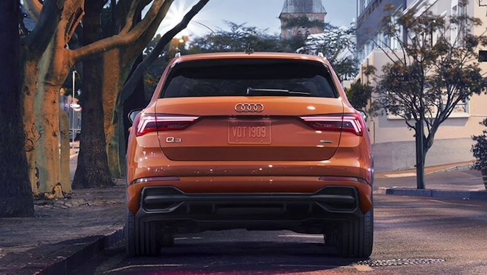 2022 Audi Q3 dynamic led taillights