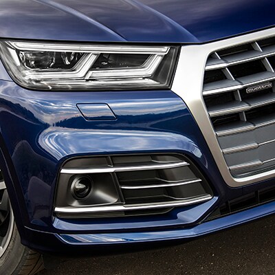 Audi Q5 in Calabasas, CA Audi Q5 Xenon Headlights
