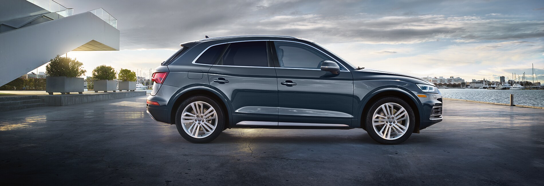 Audi Q5 in Calabasas, CA Audi Q5 Exterior Vehicle Features