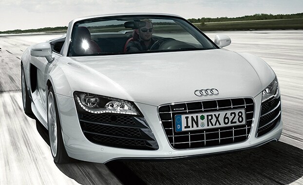 2013-Audi-R8Spyder.jpg