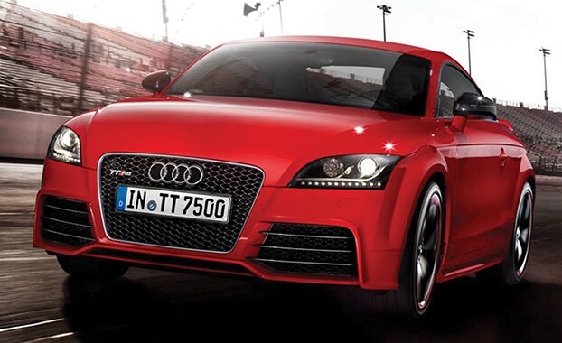 2013-Audi-TTRS.jpg