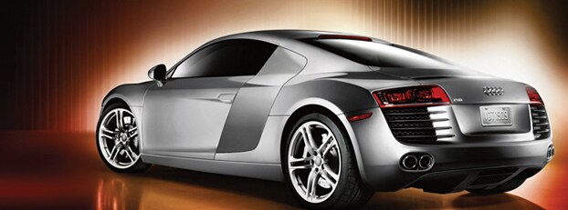 2013-Audi-R8-footer.jpg