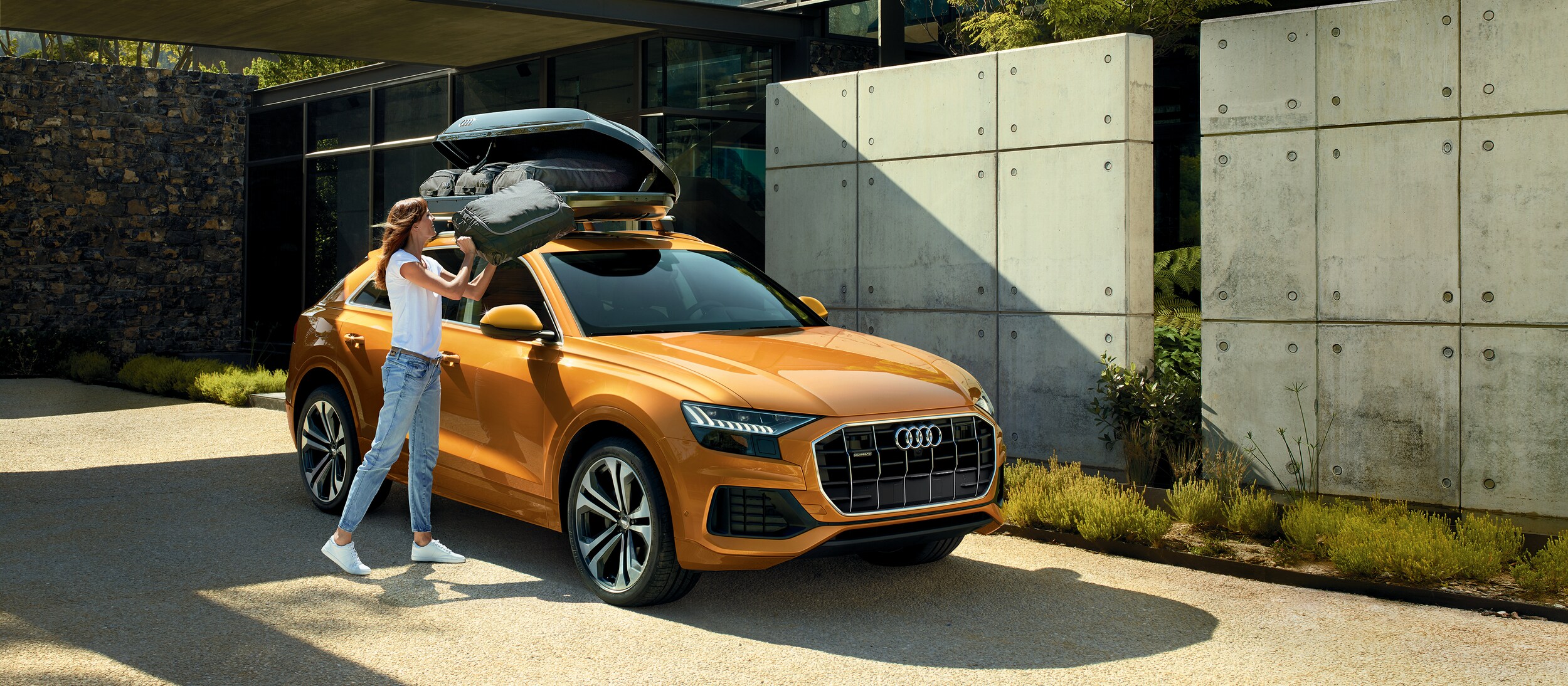 2020 Audi Q8 (1).jpeg