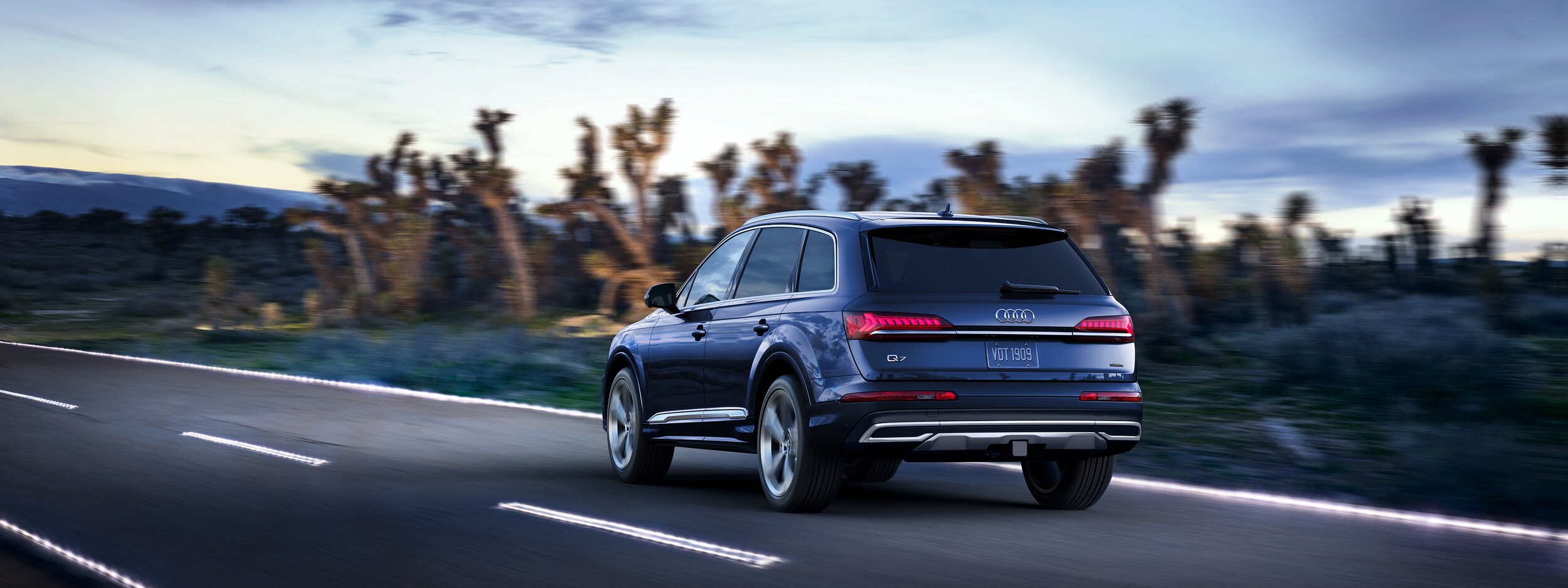 2020 Audi Q7 (3).jpeg