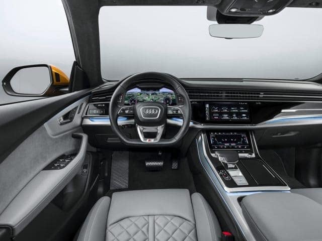 2019 Audi Q8 - Interior (1).jpg