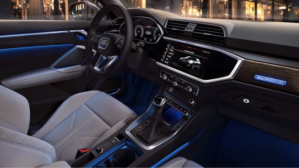 2022 Audi Q3 - Interior