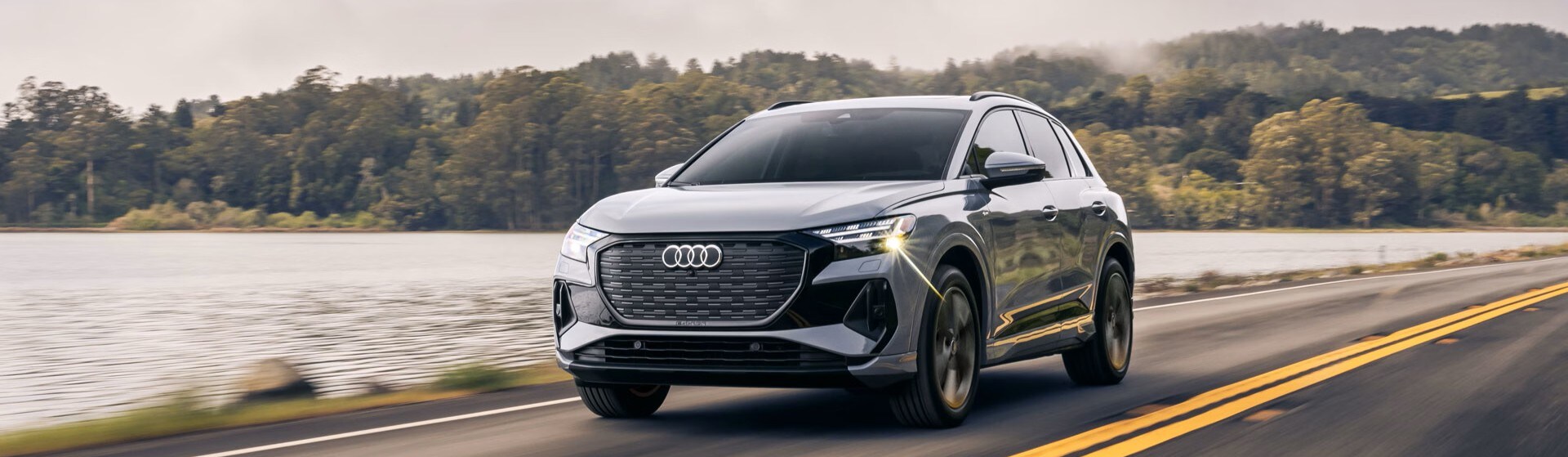 2025_Audi_Q4etron_Header 2025_Audi_Q4etron_Header