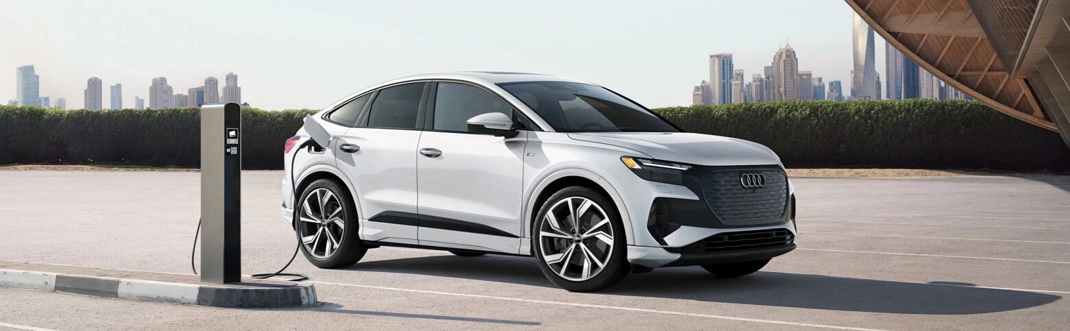2025_Audi_Q4etron__Sportback_Header 2025_Audi_Q4etron_Sportback_Header