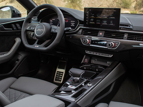2022 Audi S5 Interior