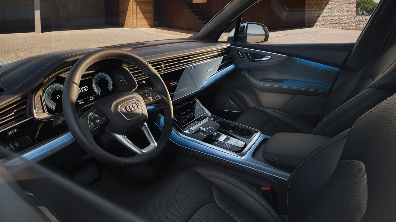 2025-Q7-interior.webp
