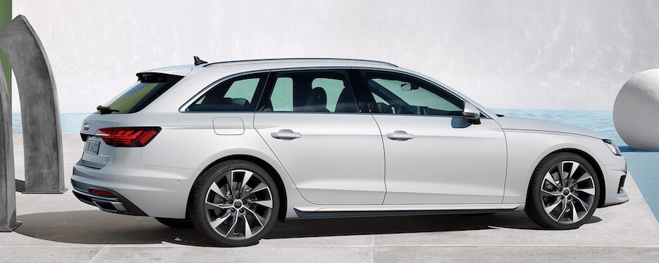 Audi A4 exterior