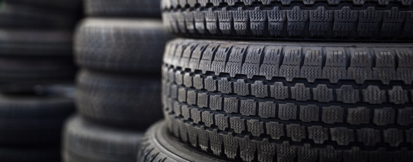 tires-stacked-on-each-other