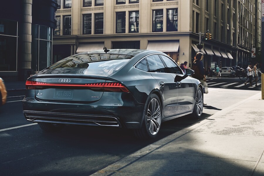 Car Comparisons id= 2019 Audi A7