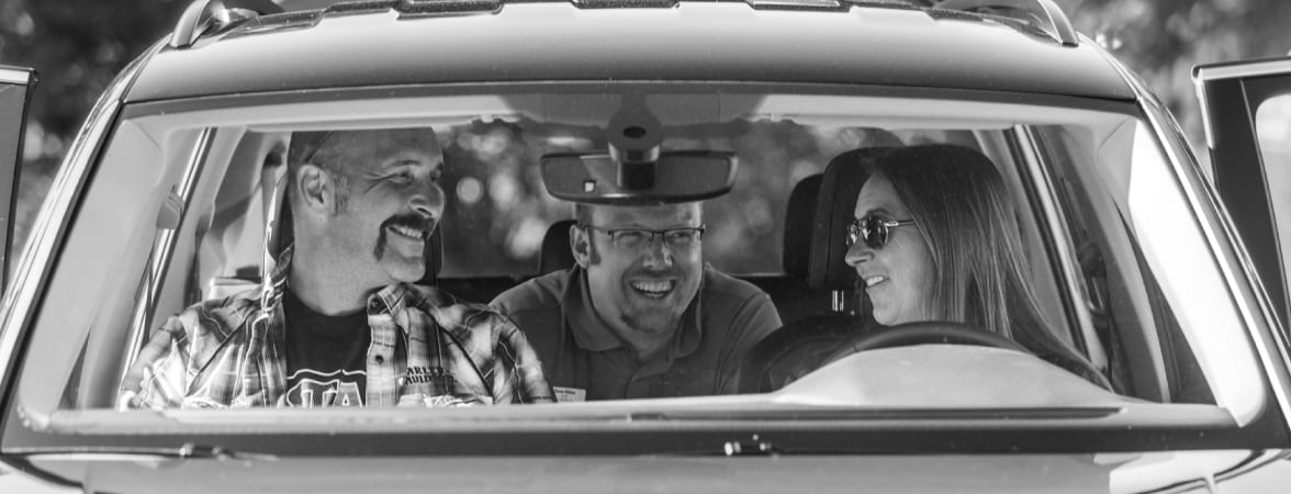 happycarpeople.png