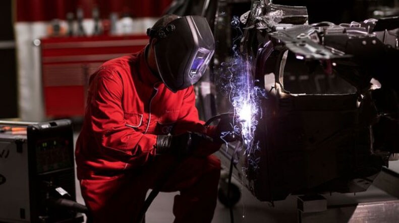 audi-collision-repair.jpg
